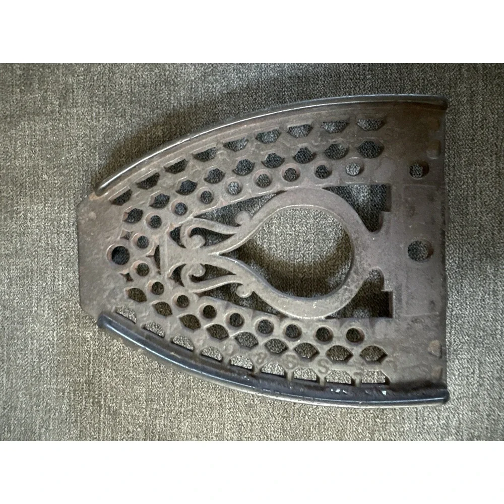 Antique/Vintage Sad Iron Trivet Rustic Primitive Footed Cast Iron Ironing Trivet